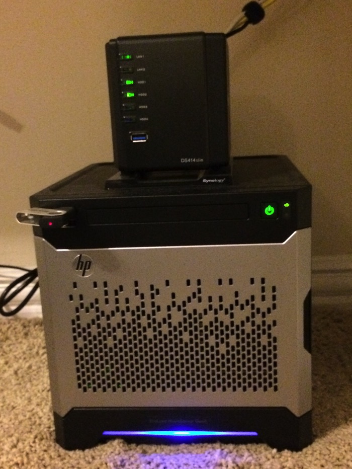 HP MicroServer G8 + Synology NAS